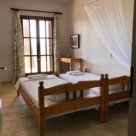 Kokkini Peach Budget Apartman *