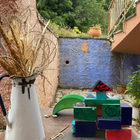 Kokkini Peach Budget Apartman