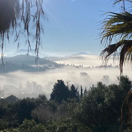 Apartman Kokkini Peach Budget